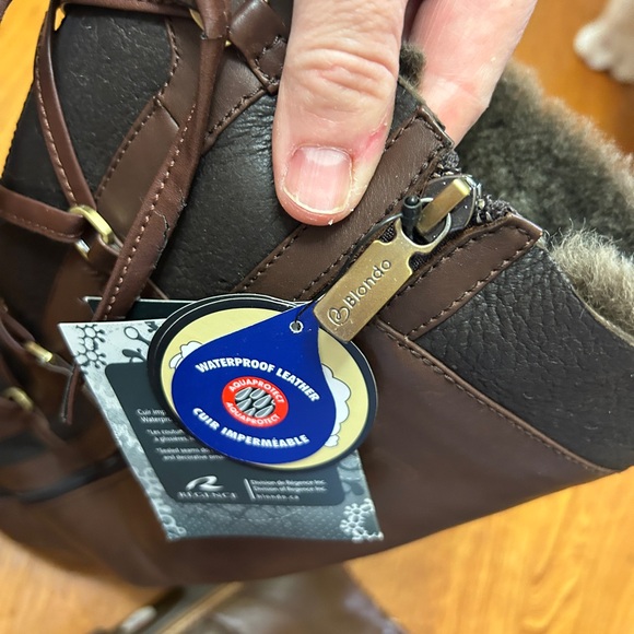 Sz 8.5 New with tags Blondo tall leather upper, wool inner women’s boot - Picture 4 of 10